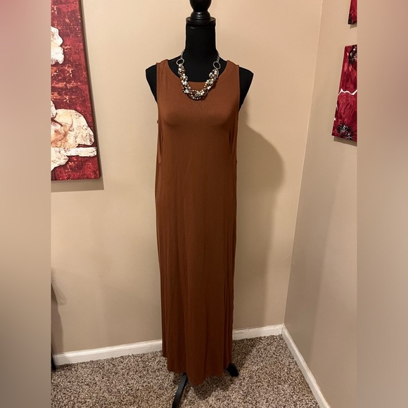 J.JILL WEAREVER MAXI TANK DRESS IN CINNAMON, size Small (no belt) - Picture 3 of 9